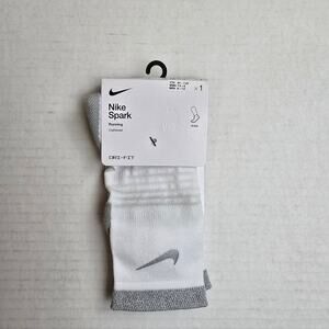 Nike Spark Running Ankle Socks Size W7.5-9/M6-7.5 White Cushioned Dri-Fit